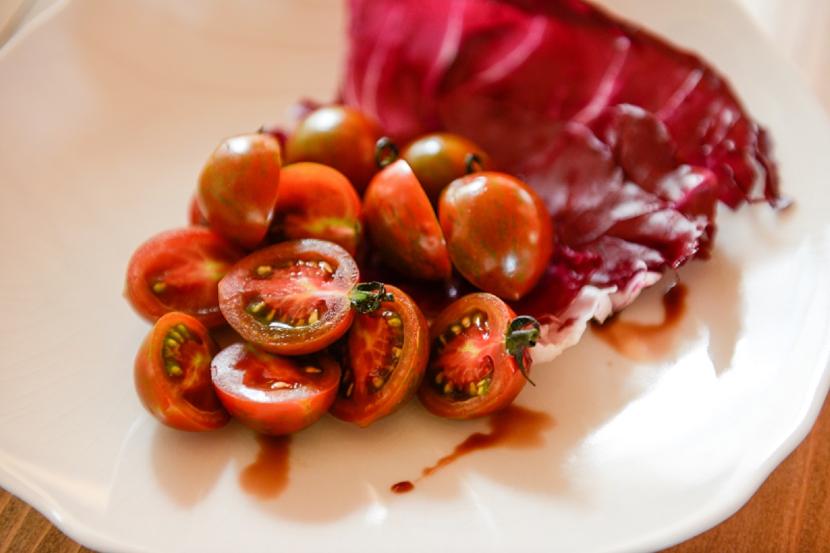 ﾌﾞﾗｯﾃﾞｨﾀｲｶﾞｰ接木(ｷﾝｸﾞﾊﾞﾘｱ)【ﾄﾏﾄ苗128穴】 | 株式会社PsEco（ピーエス